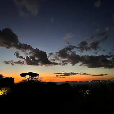 Elisabeth Seaview Sorrento Coast Bed & Breakfast 4*