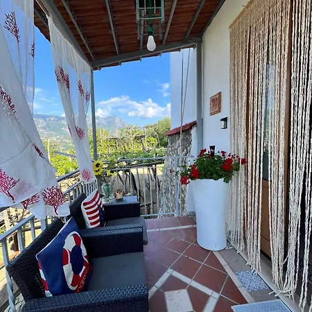 Elisabeth Seaview Sorrento Coast Vico Equense